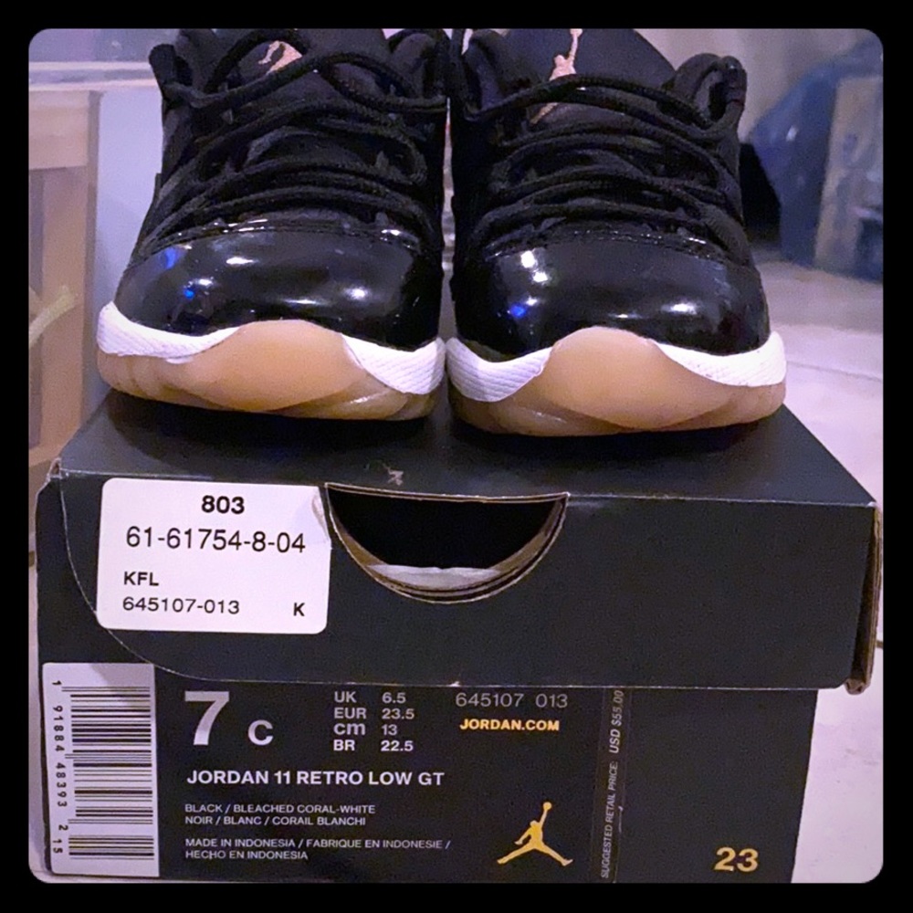 Jordan Retro 11 Low Tops